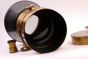 Exceptionnel Objectif Jamin & Darlot. Focale 700 mm, longueur 460 mm, diameÃŒâ‚¬tre 210 mm, poids 7kg. (1)