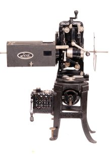 Ica Dresden. Projector 35 mm (1)