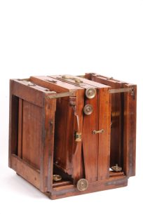 wet-plate camera (1)