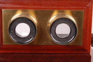 Smith Beck & Beck, Achromatic.