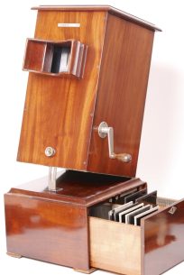 Visionneuse automatique pour autochromes, Mackenstein 2