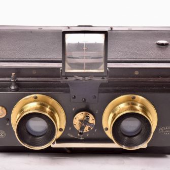 Rare Stereo Camera Caillon 8,5 x 17 cm