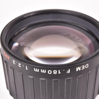 Objectif Angénieux DEM f/2.3 – 180mm APO. #1524755. Monture Canon FD.
