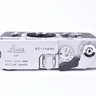 Leica M2.