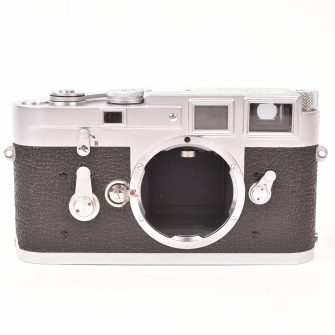 Leica M3.