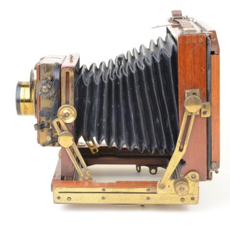 Thornton-Pickard Folding camera 9×12 cm