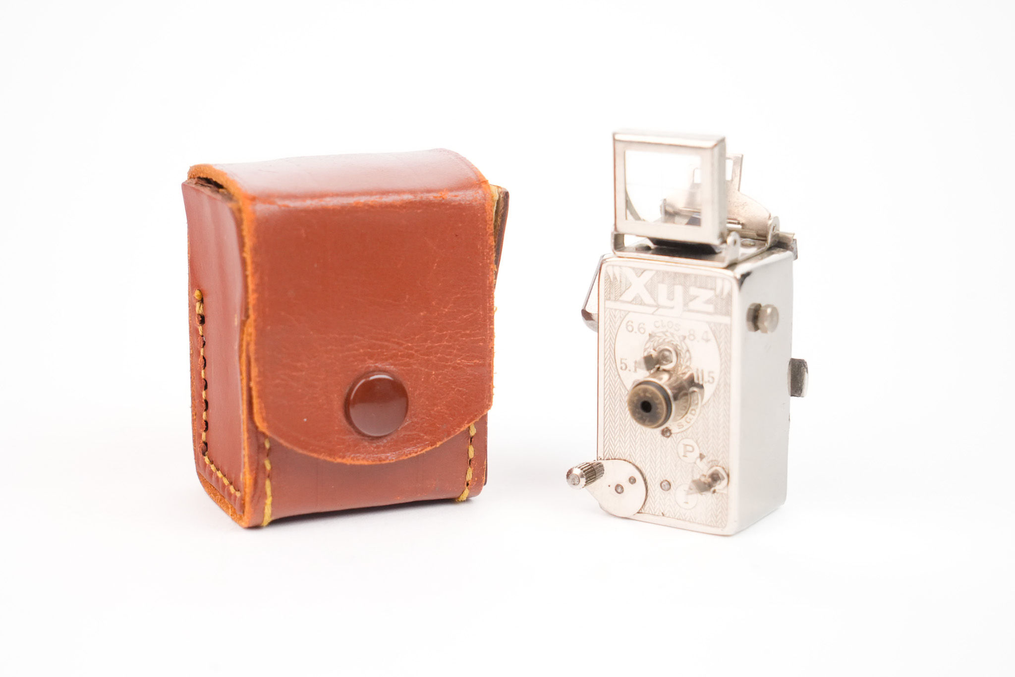 XYZ subminiature camera par Lancart.