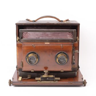 Mackenstein stereo camera