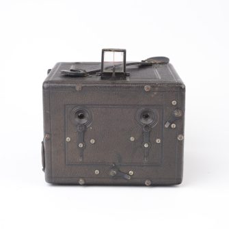 Box stereo camera petit modèle attribué à Murer