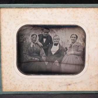 Daguerréotype sixième de plaque, Famille.