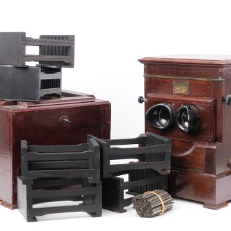 PLANOX Visionneuse magnétique 6×13 cm