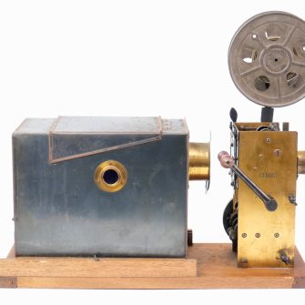 Projecteur de film 35 mm CINÉO, Émile Laval, France, 1923