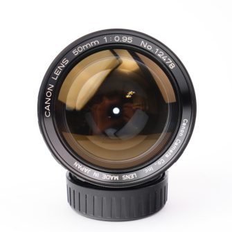 CANON LENS 50mm f/0.95. Leica M-Mount