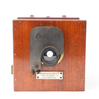 Chambre photgraphique anglaise compacte pour plaque sèche
