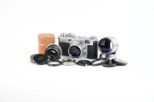 Appareil télémetrique Nikon S2 #6158059 avec trois objectifs.
