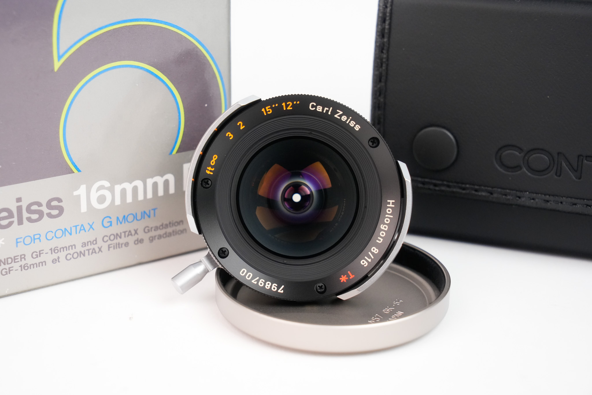 Objectif Carl Zeiss Hologon T* f/8 - 16mm monture Contax G #7989700.