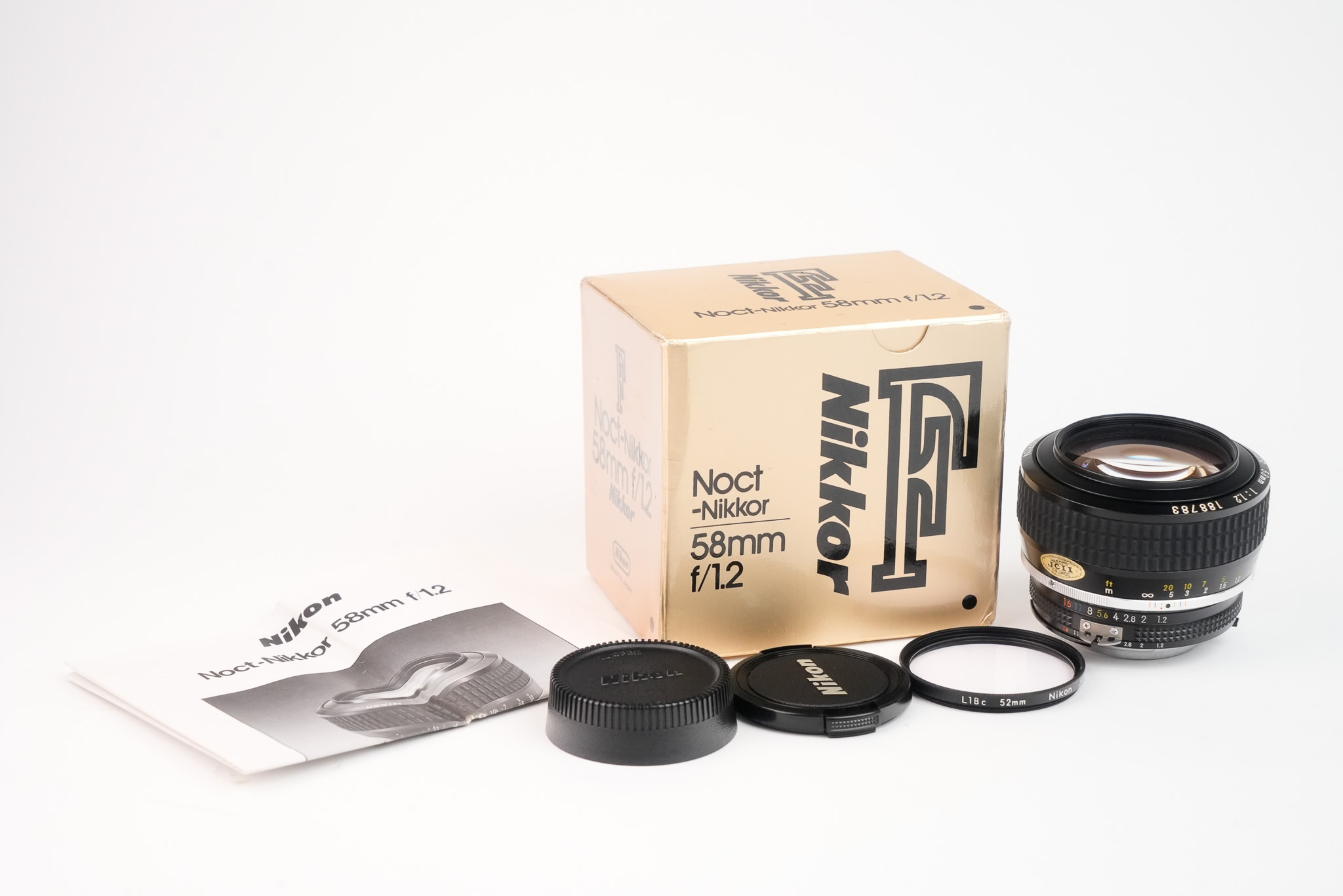 Objectif Nikon Noct-Nikkor f/1.2 - 58mm #188783. Ai-S.
