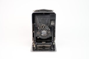 Appareil photo Kern Aarau Bijou Camera 9x12 cm.
