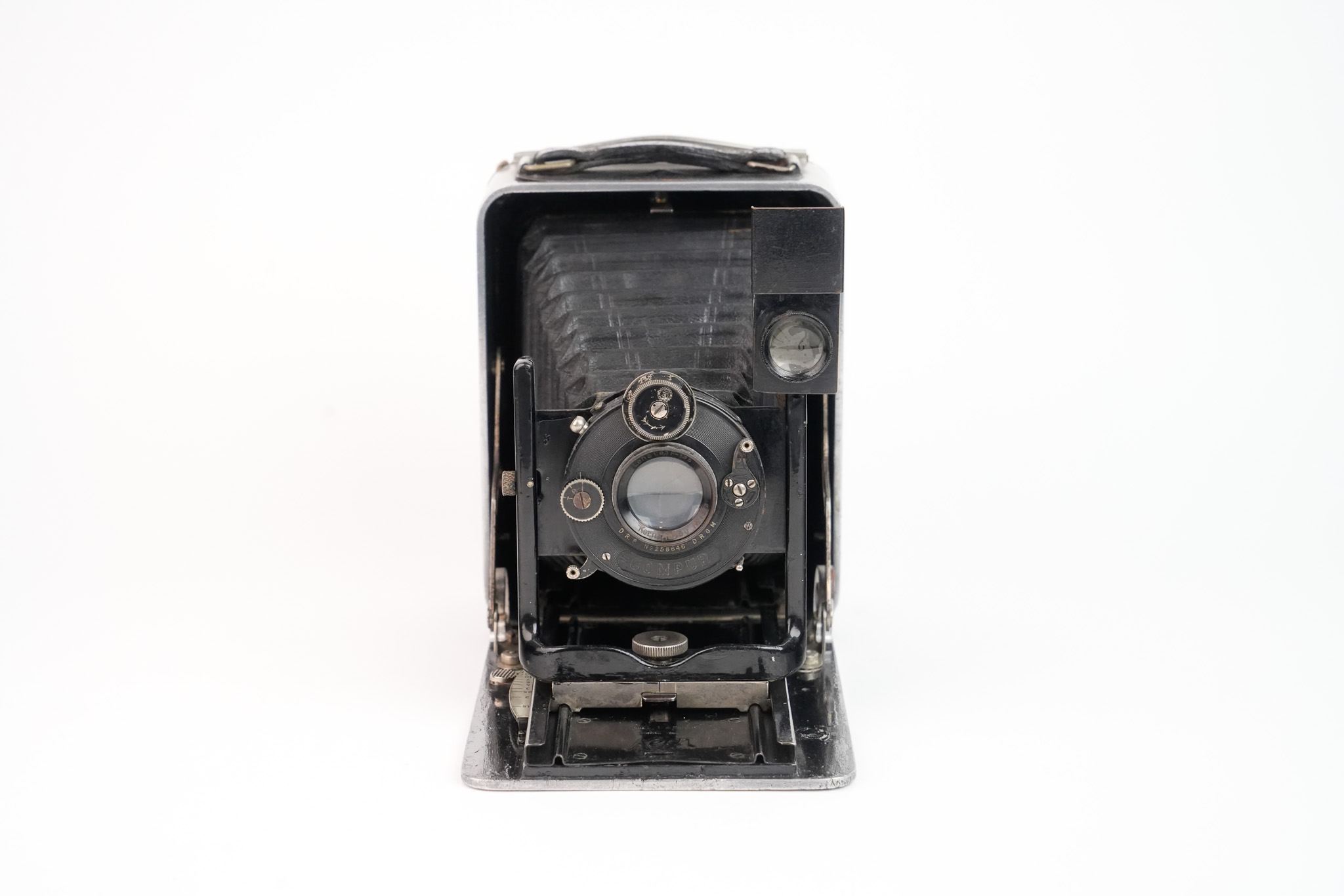 Appareil photo Kern Aarau Bijou Camera 9x12 cm.