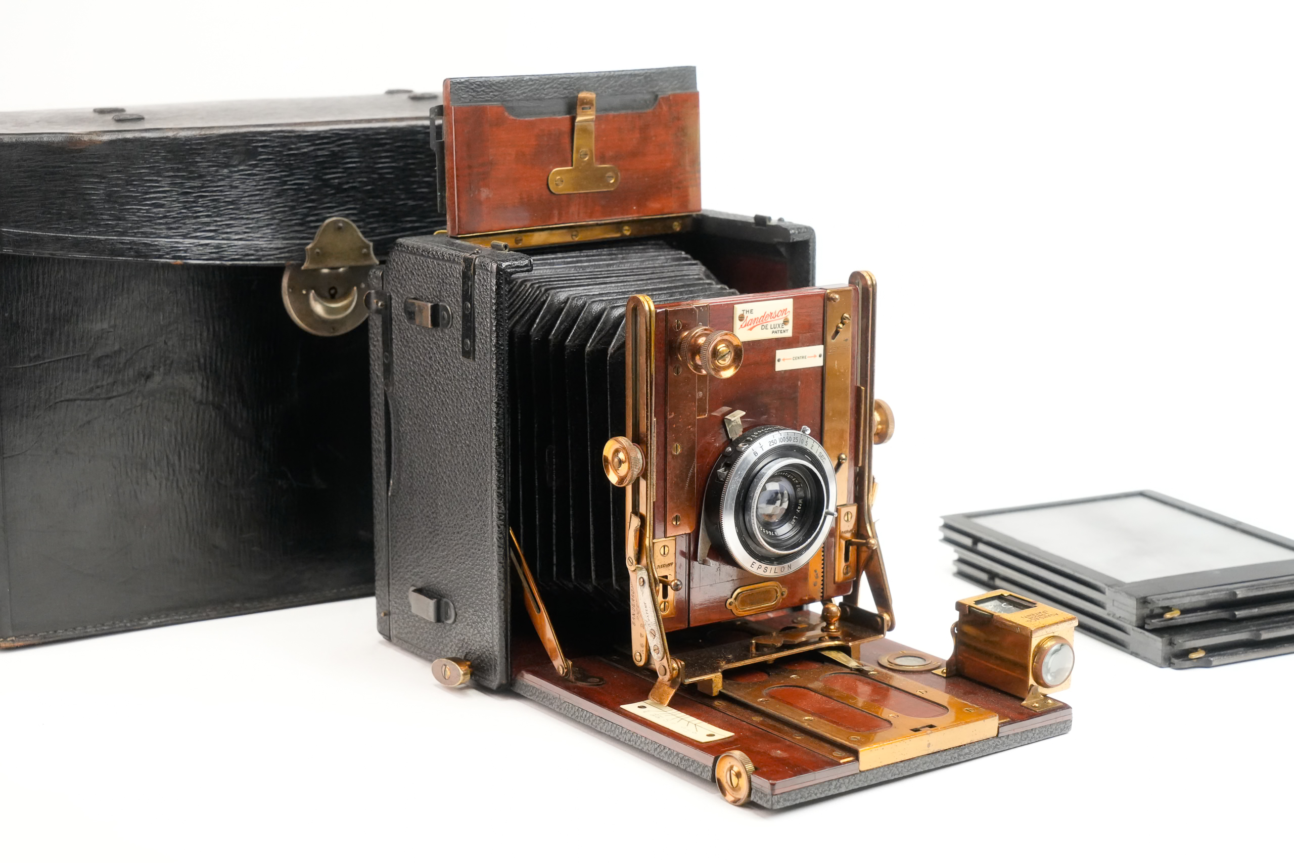 chambre photographique sanderson de luxe — plaque « the sanderson de luxe patent », objectif wray et obturateur epsilon